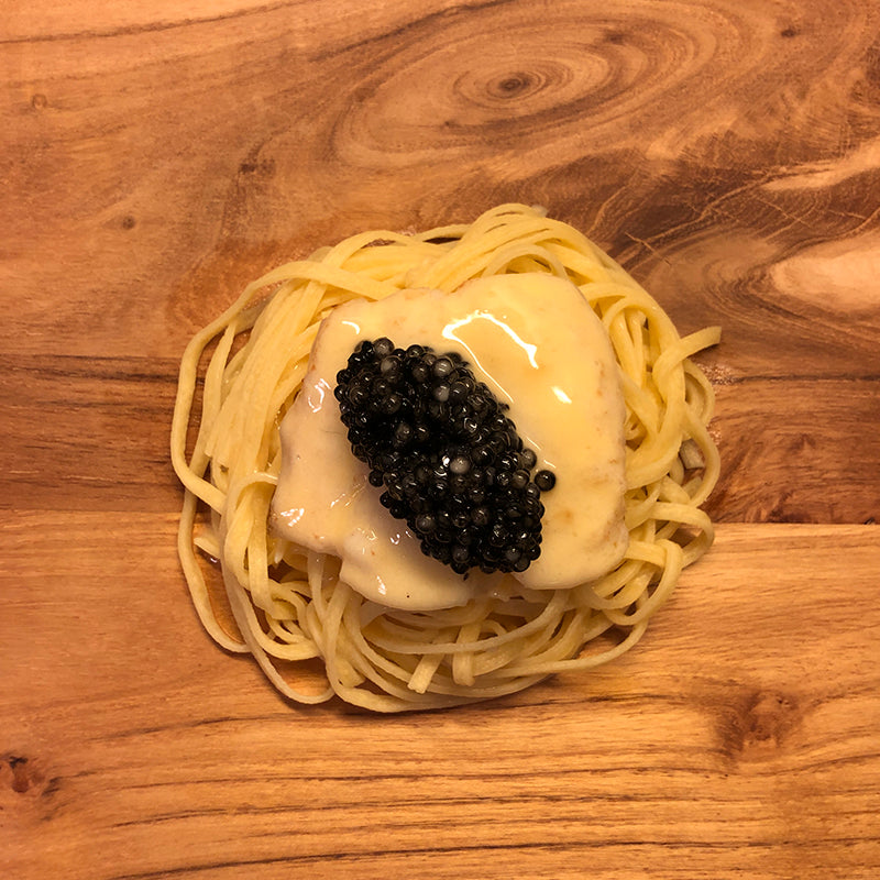 Pastaret med caviar