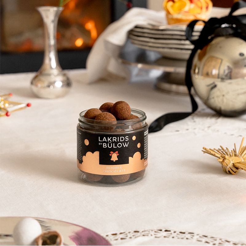 lakrids by bülow double chocolate julevariant 2025 chokolade karamel lakrids