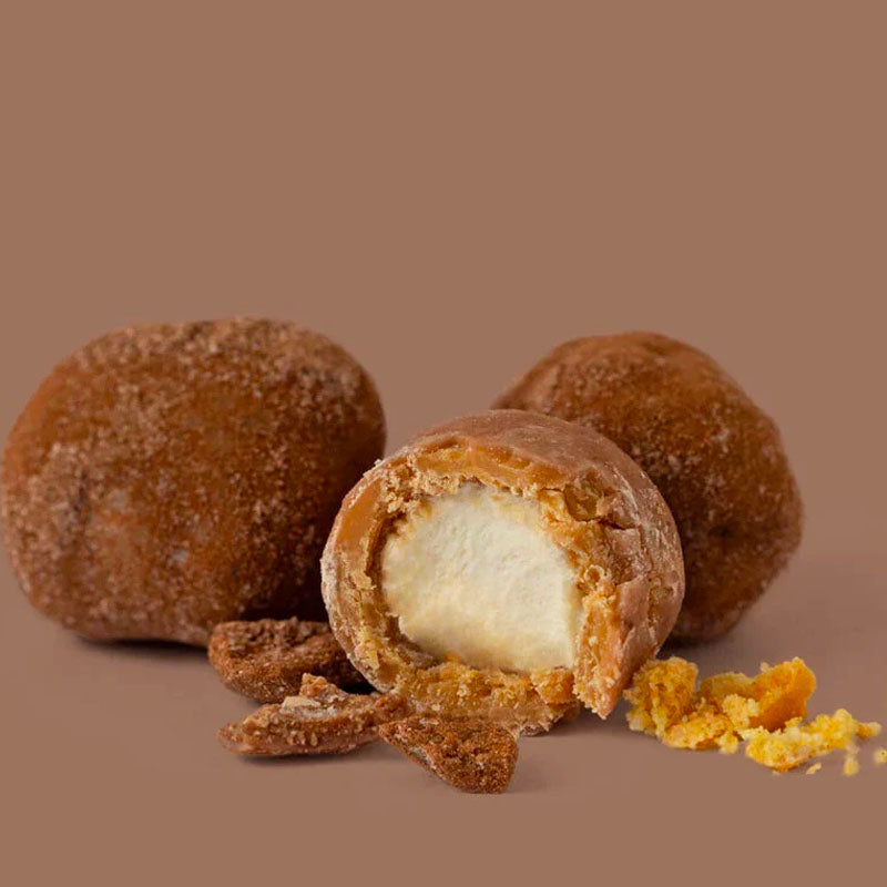 Små knasende skumfiuser med chokolade fra danske Mallows