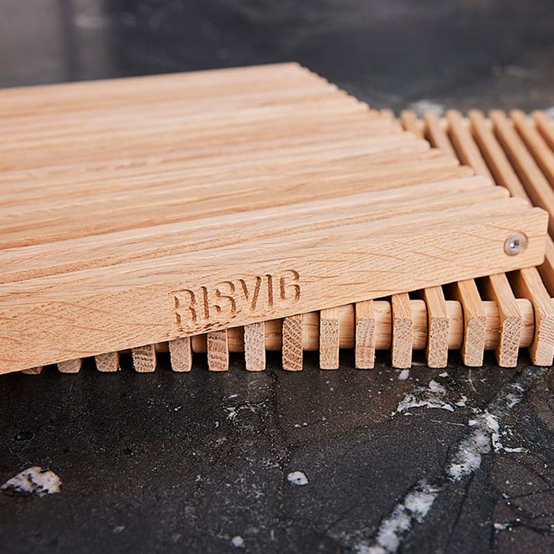 RISVIG - Bordskåner, 19x19cm.