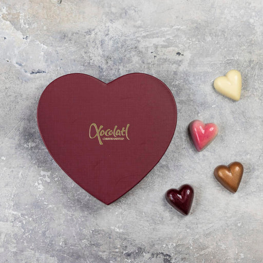 Hjerteæske rød xocolatl hjerter fyldt chokolade