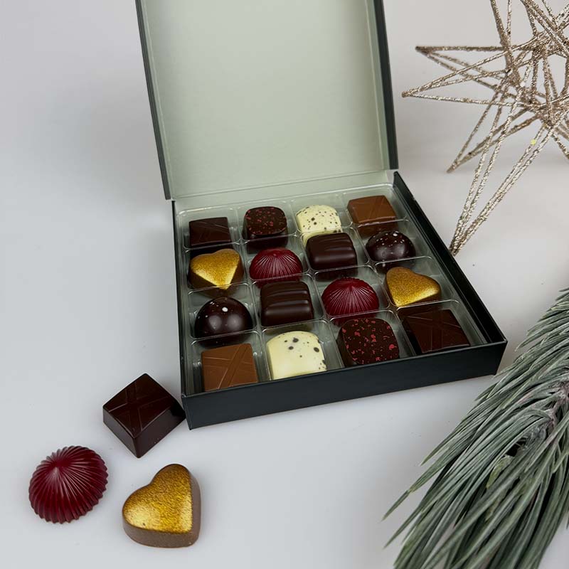 BEST chocolate - Juleæsken, 16 stk. dessertchokolade