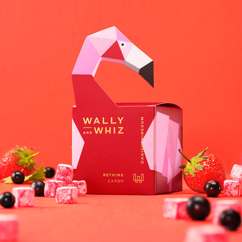 Se Wally and Whiz - Rød flamingo, solbær/jordbær hos Kun Det Bedste