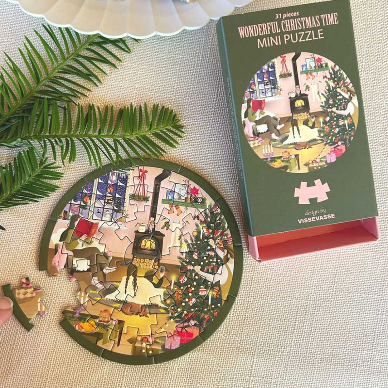 Wonderful Christmas Time – mini puslespil Ø11 cm rundt Vissevasse kalendergave puzzle