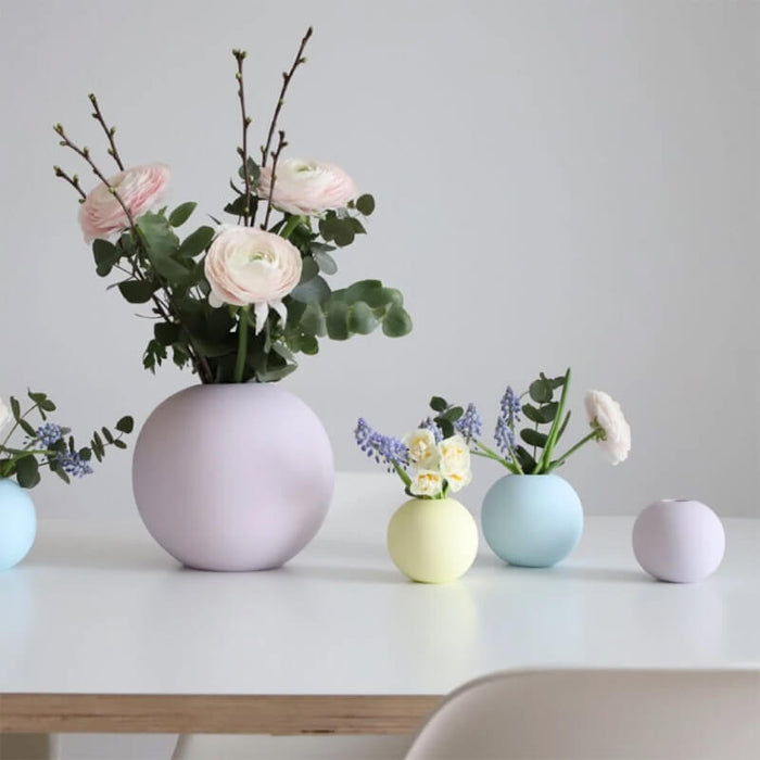 Cooee Design - Ball Vase 8 cm - Lilac